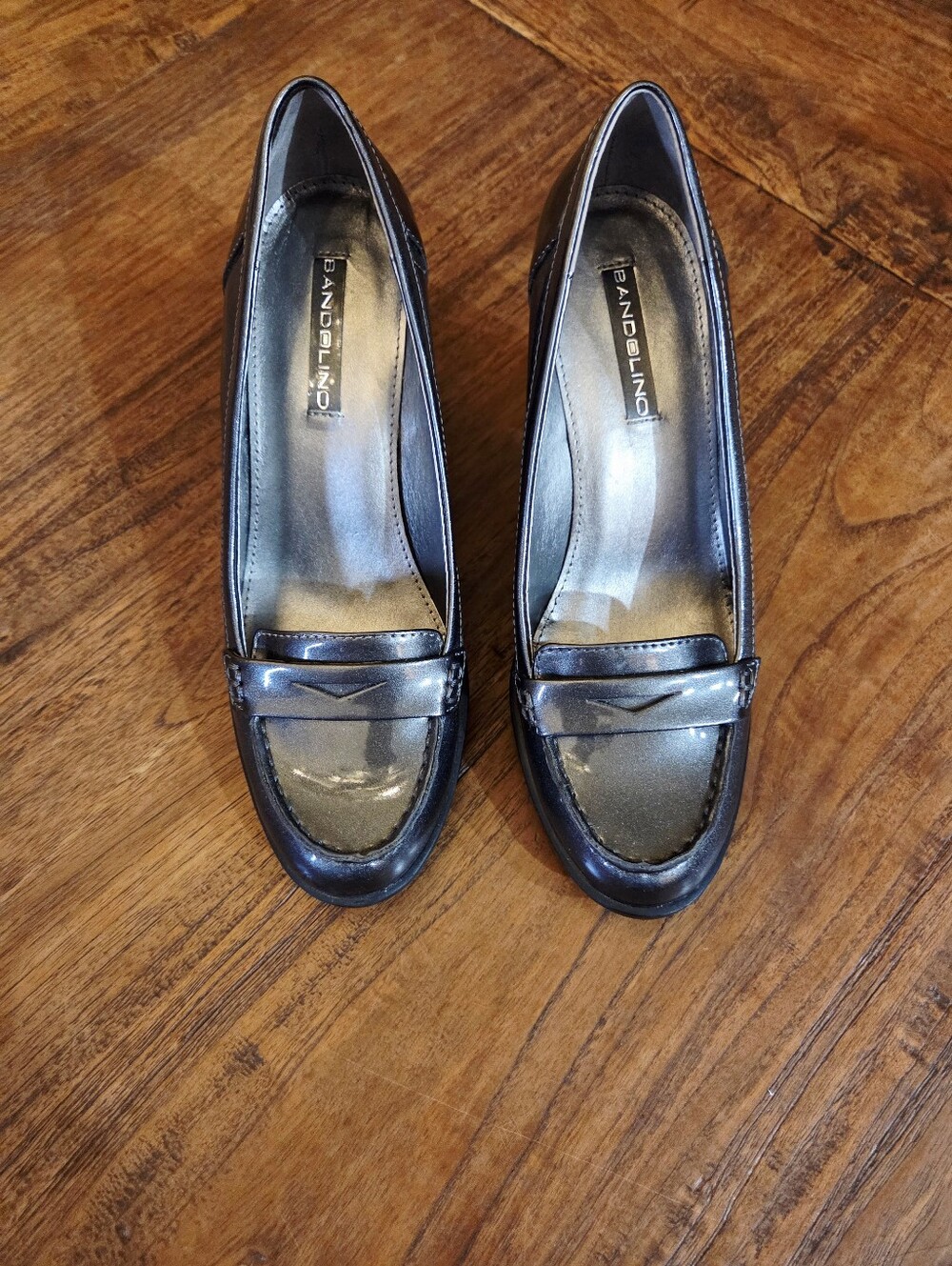 Bandolino Grey Patent Leather Slip-On Loafers